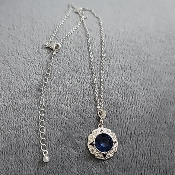 Colletta Necklace Blue Pendant - Picture 2 of 3